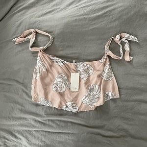 NWT Tobi Tropical Top